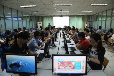 西安外事學(xué)院網(wǎng)絡(luò)安全周:舉辦&ldquo;網(wǎng)安啟明星&rdquo;安全知識(shí)競(jìng)賽